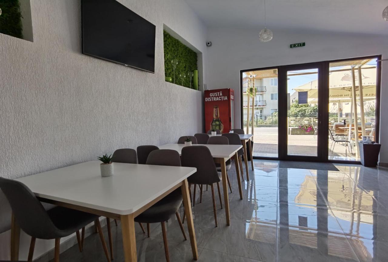 Pensiunea Prestige House Curtea de Argeş Exteriér fotografie