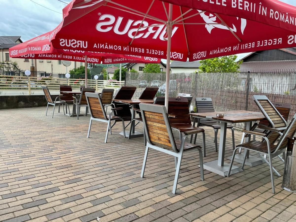 Pensiunea Prestige House Curtea de Argeş Exteriér fotografie
